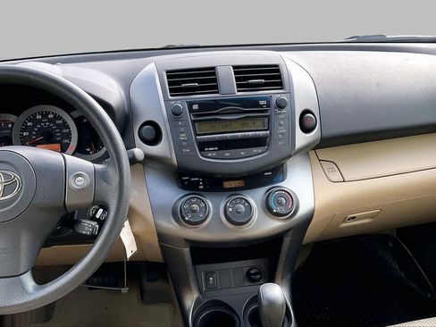 Used 2009 Toyota RAV4 2WD image 6