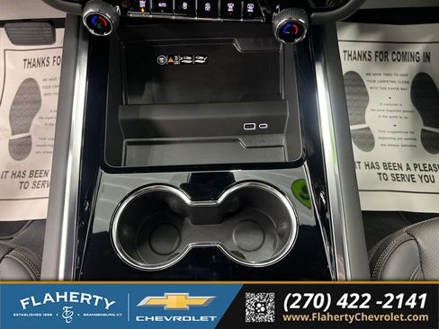 New 2026 Chevrolet Tahoe High Country w/ Sun And Tow Package AWD/4WD image 32