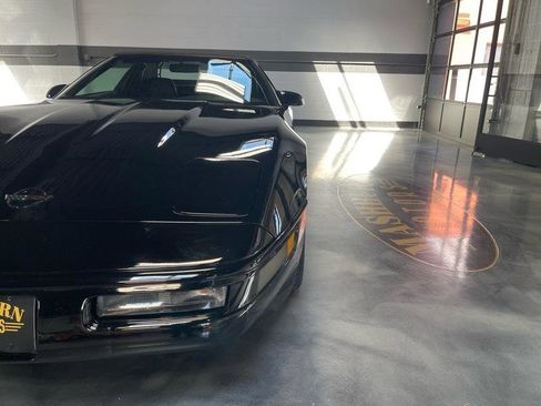 Used 1996 Chevrolet Corvette Convertible image 4