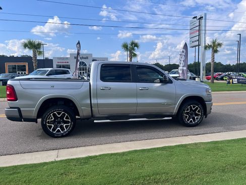 Used 2025 RAM 1500 Laramie w/ Sport Appearance Package AWD/4WD image 2