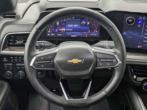 Used 2025 Chevrolet Tahoe Premier image 24