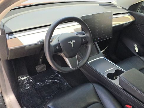 Used 2021 Tesla Model Y Long Range AWD/4WD image 19