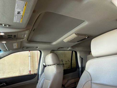 Used 2019 GMC Yukon SLT w/ Open Road Package image 24