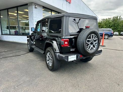 New 2025 Jeep Wrangler Sahara AWD/4WD image 7