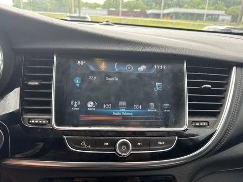 Used 2018 Buick Encore Preferred FWD image 17