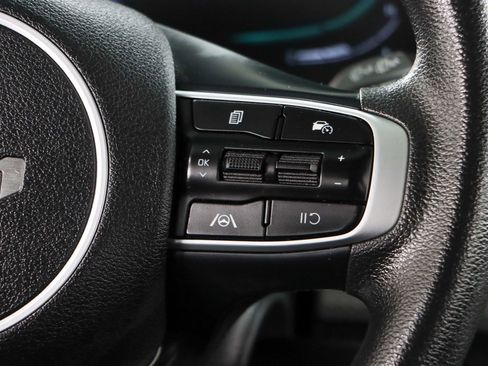 Used 2023 Kia Sportage LX image 14