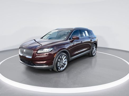 Used 2022 Lincoln Nautilus Reserve w/ Equipment Group 201A image 4