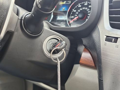 Used 2014 Subaru Outback 2.5i Limited image 10