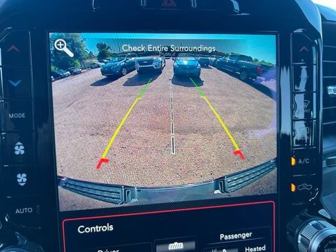 Used 2021 RAM 1500 Laramie AWD/4WD image 16