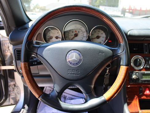 Used 2004 Mercedes-Benz SLK 320 image 15