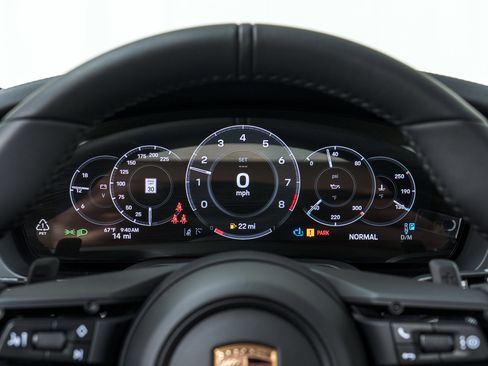 New 2026 Porsche 911 Carrera 4S image 22