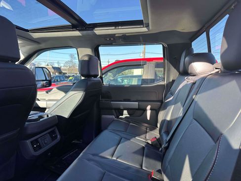 Used 2024 Ford F250 Lariat w/ Tremor Off-Road Package image 10