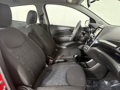 Used 2021 Chevrolet Spark LT FWD image 10