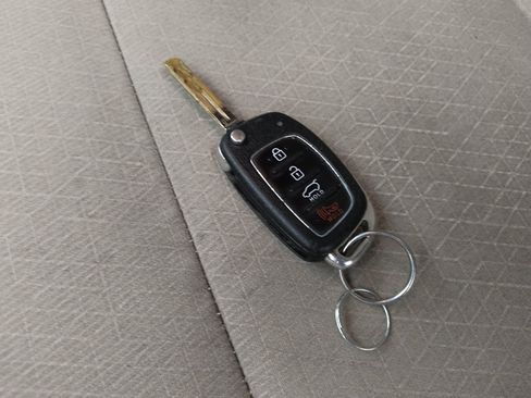 Used 2016 Hyundai Tucson SE FWD image 32