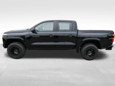 Used 2024 Chevrolet Colorado Z71 w/ Z71 Convenience Package 2 AWD/4WD image 6