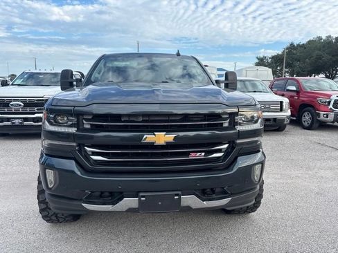 Used 2017 Chevrolet Silverado 1500 LTZ Z71 w/ LTZ Plus Package AWD/4WD image 2