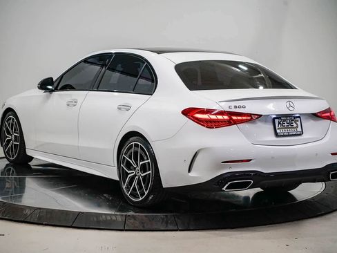 Used 2022 Mercedes-Benz C 300 Sedan image 2