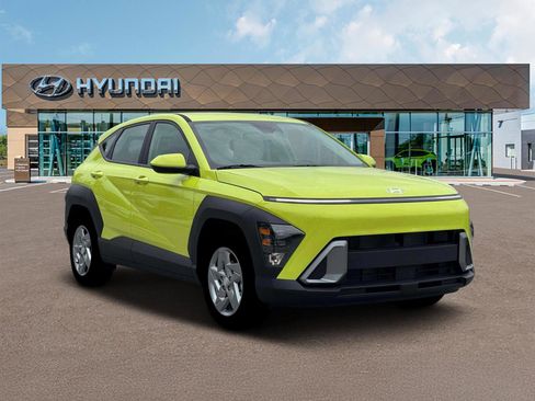 New 2026 Hyundai Kona SE FWD image 11