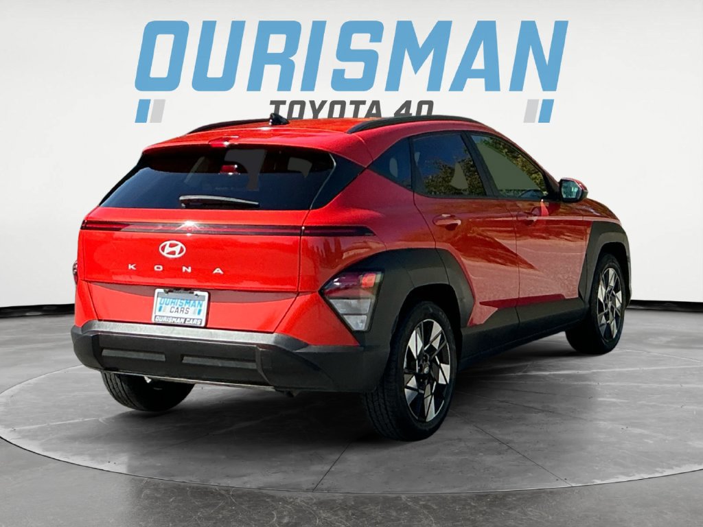 Used 2024 Hyundai Kona SEL FWD image 7