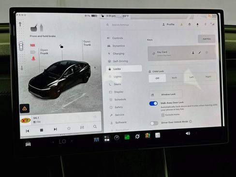Used 2026 Tesla Model Y AWD image 39