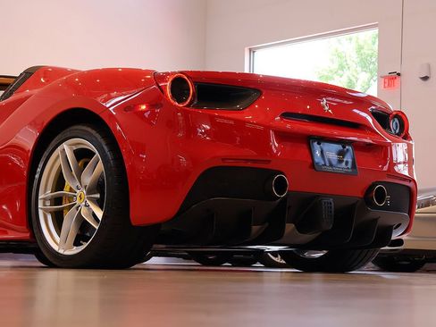 Certified 2019 Ferrari 488 Spider RWD image 66