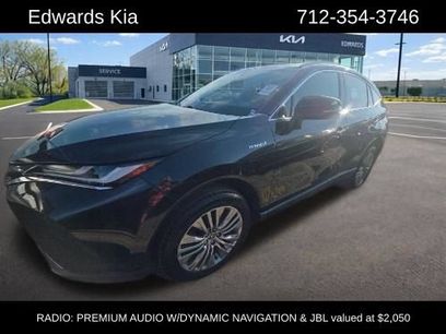Used 2021 Toyota Venza XLE w/ Softex Package
