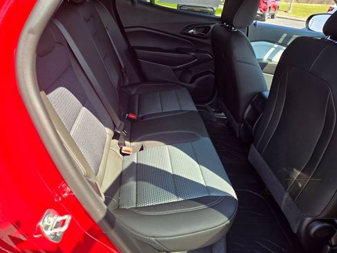 New 2026 Chevrolet Trax LT w/ Driver Confidence Package image 7