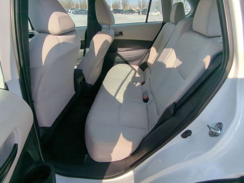 Used 2023 Toyota Corolla Cross L image 14