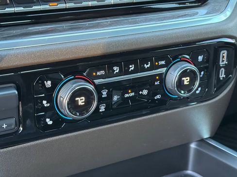 Used 2024 Chevrolet Silverado 2500 LTZ w/ LTZ Plus Package image 30