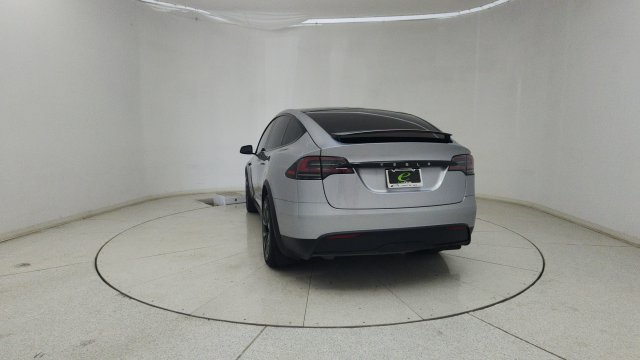 Used 2024 Tesla Model X AWD/4WD image 9