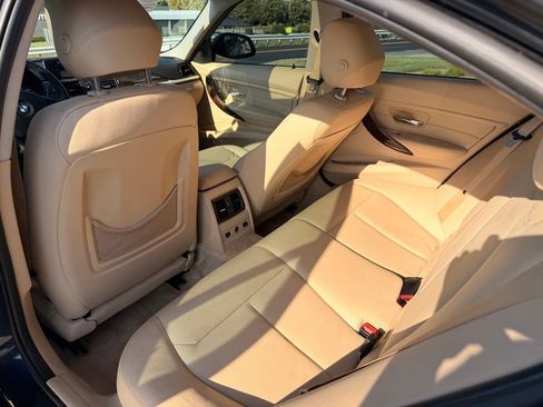 Used 2013 BMW 328i xDrive Sedan AWD/4WD image 30