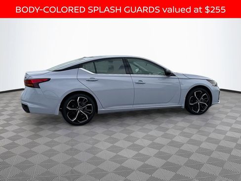 Used 2025 Nissan Altima 2.5 SR FWD image 5
