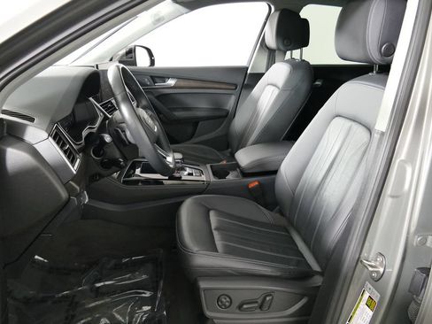 Used 2023 Audi Q5 2.0T Premium Plus w/ Premium Plus Package AWD/4WD image 10