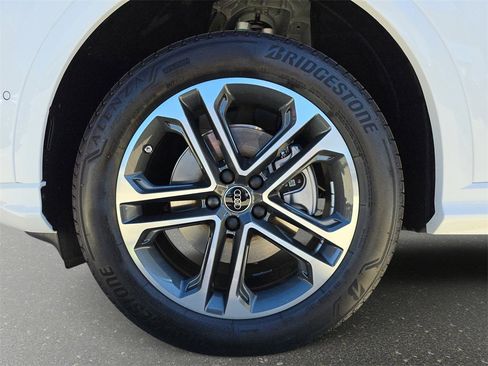 New 2025 Audi Q5 Premium Plus image 33