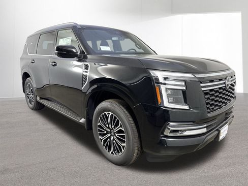 New 2026 Nissan Armada SL w/ Captain's Chari Seat Package image 3