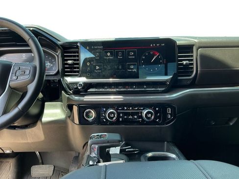 Used 2023 GMC Sierra 1500 SLT w/ SLT Premium Package AWD/4WD image 11