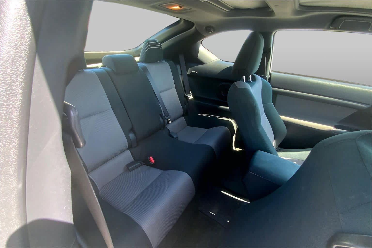 Used 2016 Scion tC FWD image 19