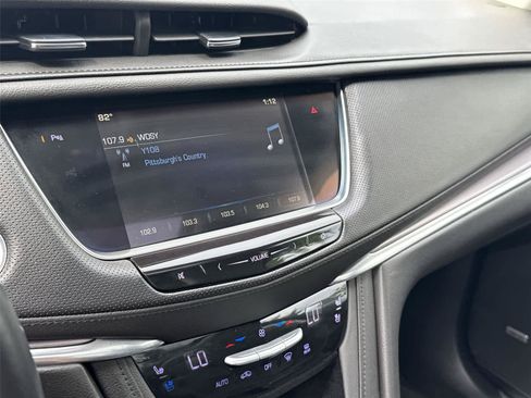 Used 2018 Cadillac XT5 Premium Luxury AWD/4WD image 24