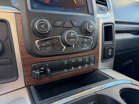 Used 2018 RAM 2500 Laramie w/ Convenience Group image 23