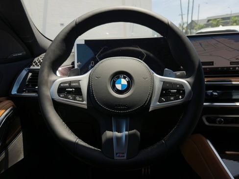 New 2027 BMW X6 xDrive40i w/ Premium Package AWD/4WD image 14