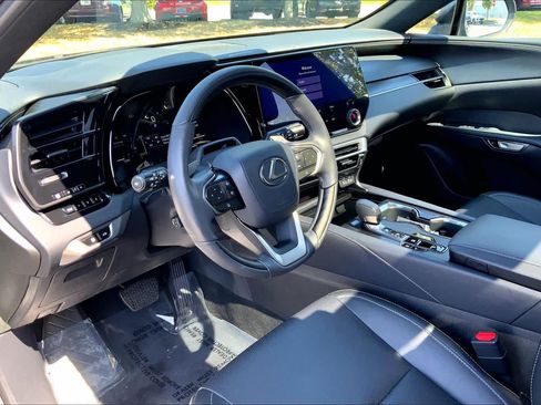 Certified 2026 Lexus RX 350 w/ Convenience Package AWD/4WD image 18