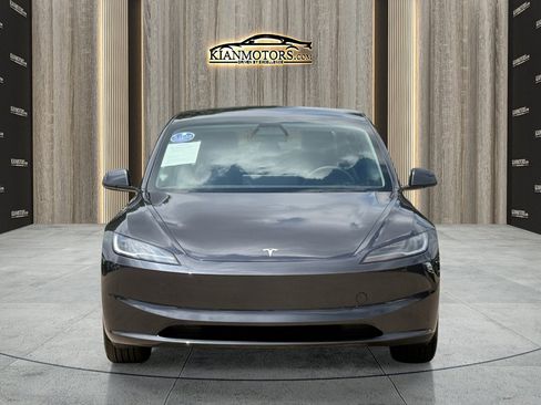 Used 2025 Tesla Model 3 Long Range RWD image 2