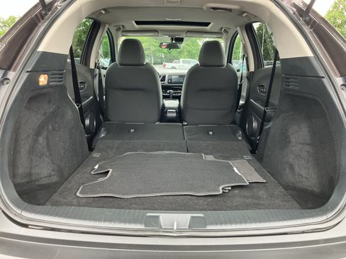 Used 2020 Honda HR-V EX image 28