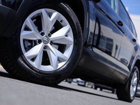 Used 2019 Volkswagen Atlas SE FWD image 18