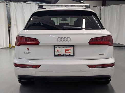 Used 2020 Audi Q5 2.0T Premium w/ Titanium Sport Package image 26
