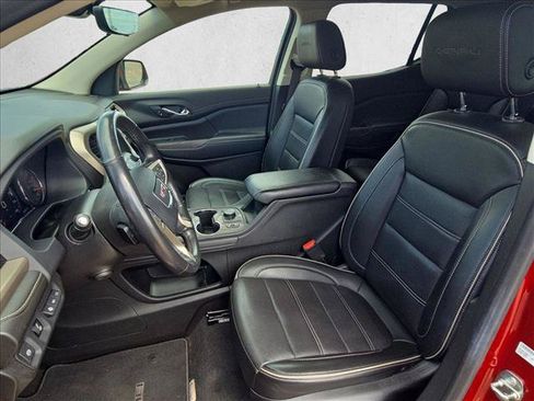 Used 2021 GMC Acadia Denali w/ Denali Technology Package FWD image 16