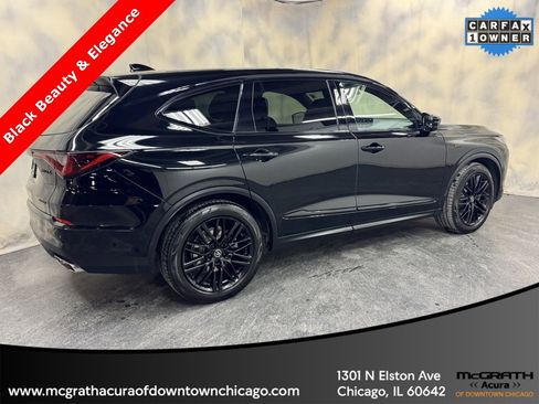 Used 2023 Acura MDX A-Spec image 10