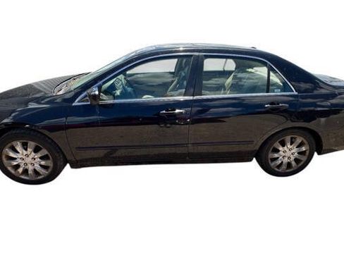 Used 2006 Honda Accord EX image 2