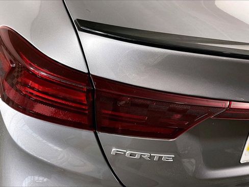 Used 2023 Kia Forte GT-Line w/ GT-Line Premium Package image 28