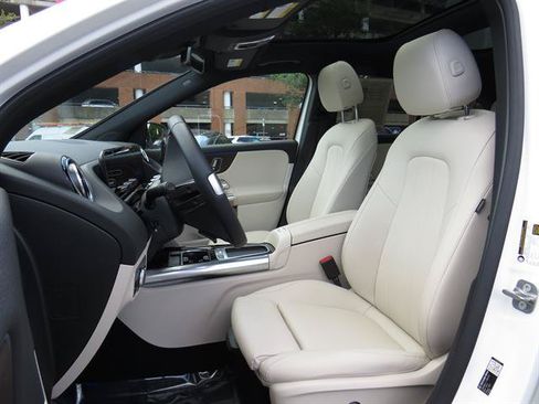 Used 2026 Mercedes-Benz GLA 250 4MATIC image 20